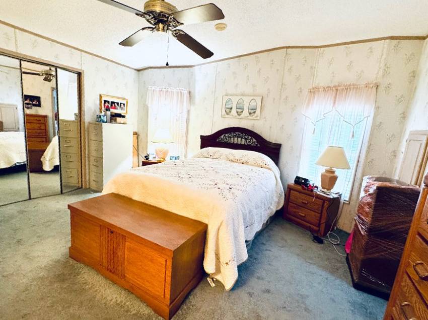 1484 Double Eagle Drive a Lakeland, FL Mobile or Manufactured Home for Sale